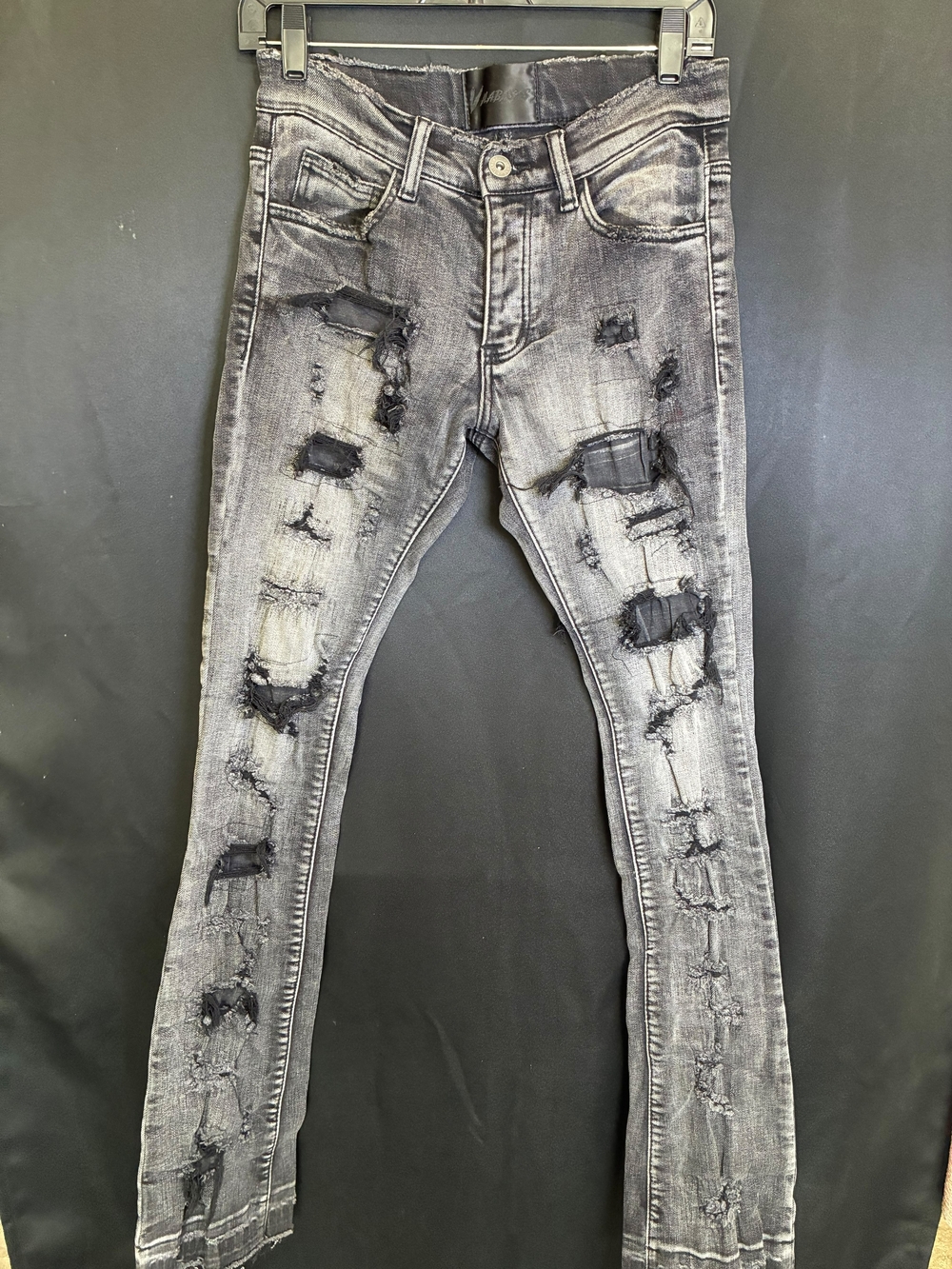 Valabasas Men's  Distressed Grey Slim Jeans 28